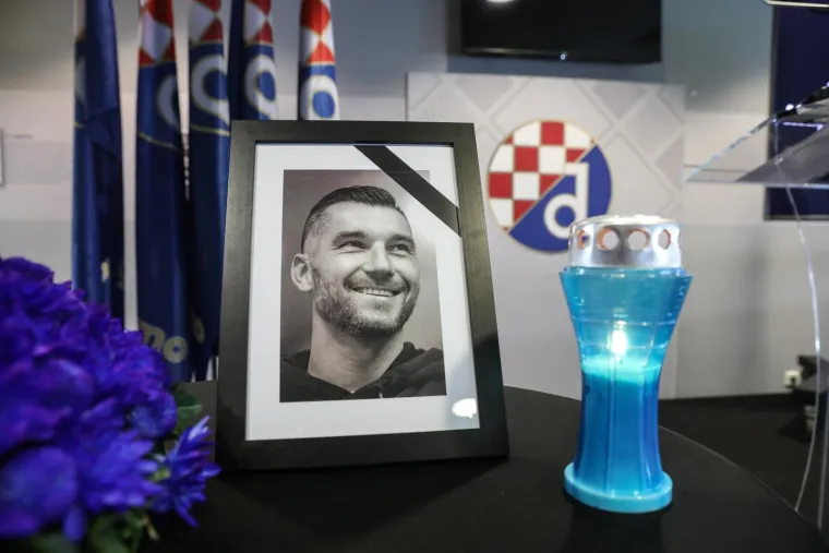 Na komemoraciju za Pokrivača došao i Boban: Poznati dinamovac sve dirnuo emotivnim govorom