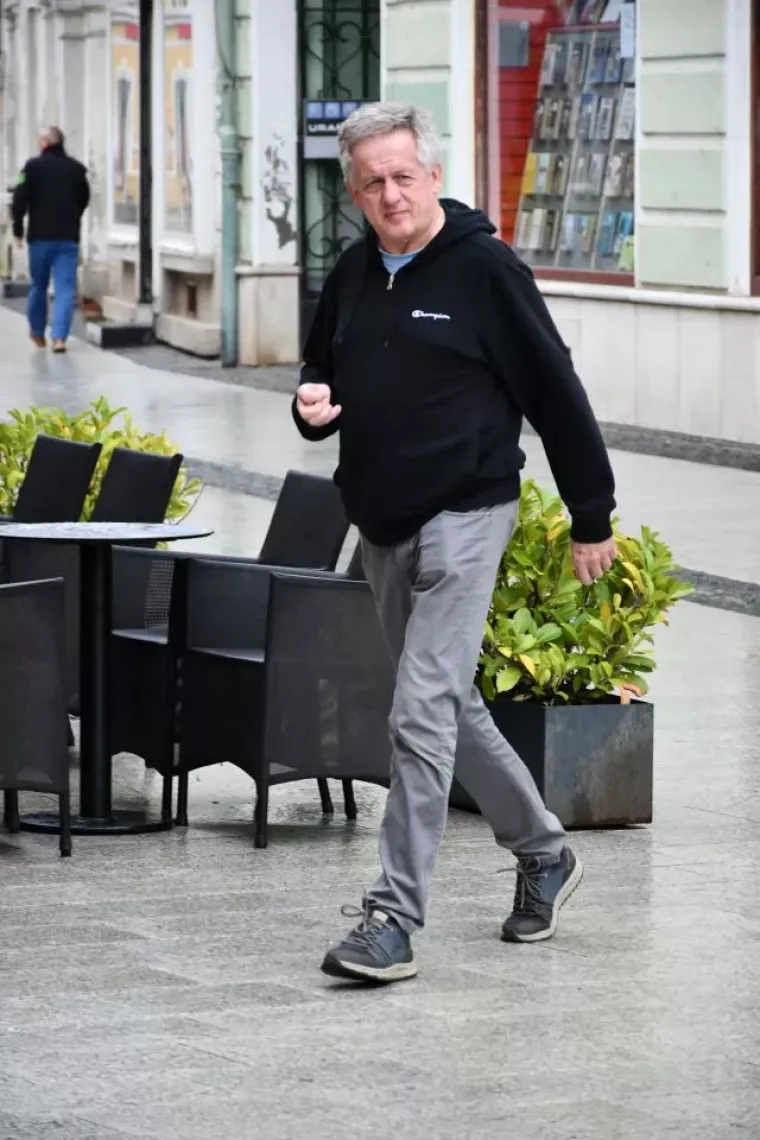 Kao da je pao snijeg: Čakovčanke se zabundale za šetnju gradom