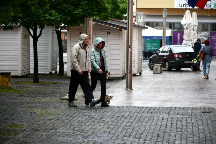 Kao da je pao snijeg: Čakovčanke se zabundale za šetnju gradom