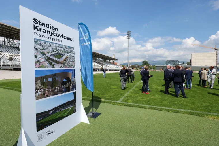 Boban i Zajec zasukali rukave i dohvatili lopate: Pogledajte kako izgleda početak radova u Kranjčevićevoj