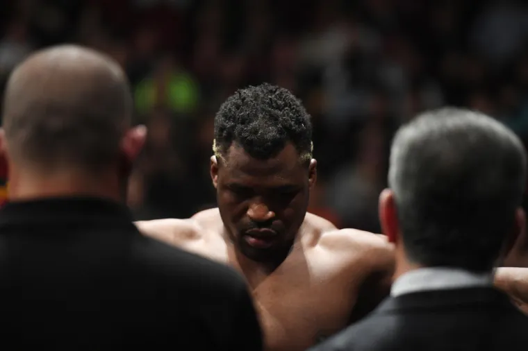 Francis Ngannou motorom naletio na maloljetnicu: Ozljede su bile preteške, preminula u bolnici