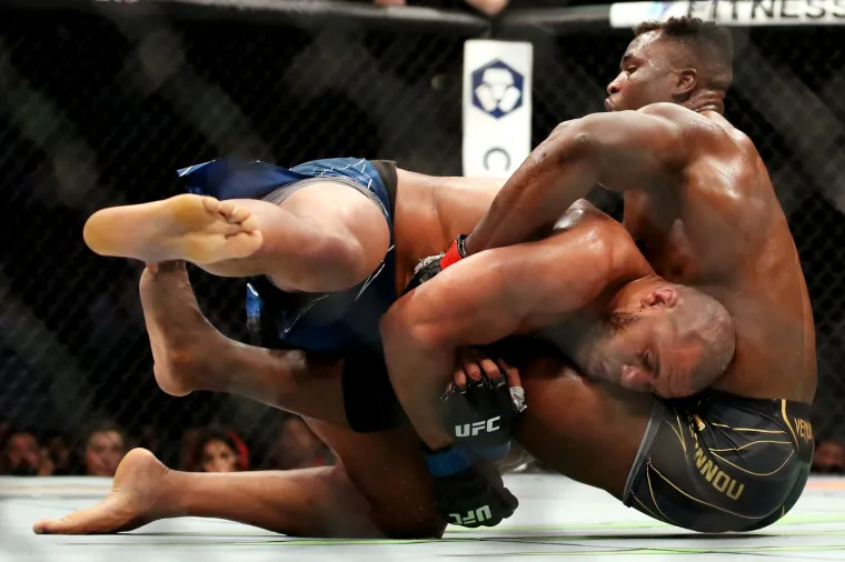 Francis Ngannou motorom naletio na maloljetnicu: Ozljede su bile prete&scaron;ke, preminula u bolnici