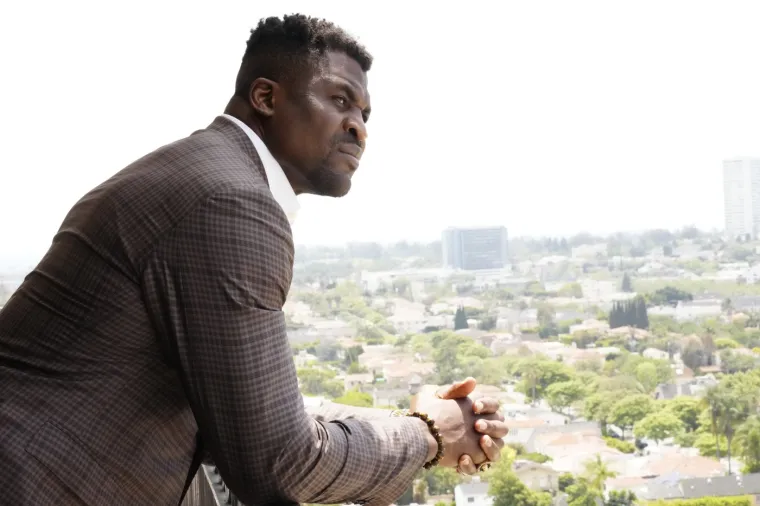 Francis Ngannou motorom naletio na maloljetnicu: Ozljede su bile prete&scaron;ke, preminula u bolnici