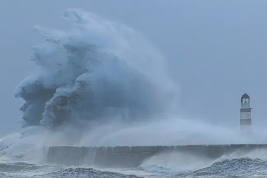 *NO UK* The face of DONALD TRUMP has been spotted in a WAVE off the coast of England.
The new US President is kicking up a storm in America and now his famous profile has been seen in a huge wave at Seaham in County Durham.
Photographer Neil Rutherford spotted the likeness, complete with Trump?s famous quiff, while editing the photos he took during the stormy weather this week.
He said: ?You often see faces in waves and this one looked just like Trump, I couldn?t believe it.?
Lynne Turnbull commented on the photo: ?Trump, named after wind although not the same type ??






Pictured: donald trump sea wave,Image: 946566020, License: Rights-managed, Restrictions: -GBR, Model Release: no, Pictured: donald trump sea wave