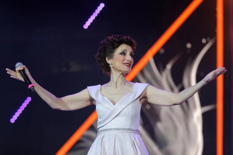 Ovako je Doris Dragović izgledala na početku karijere