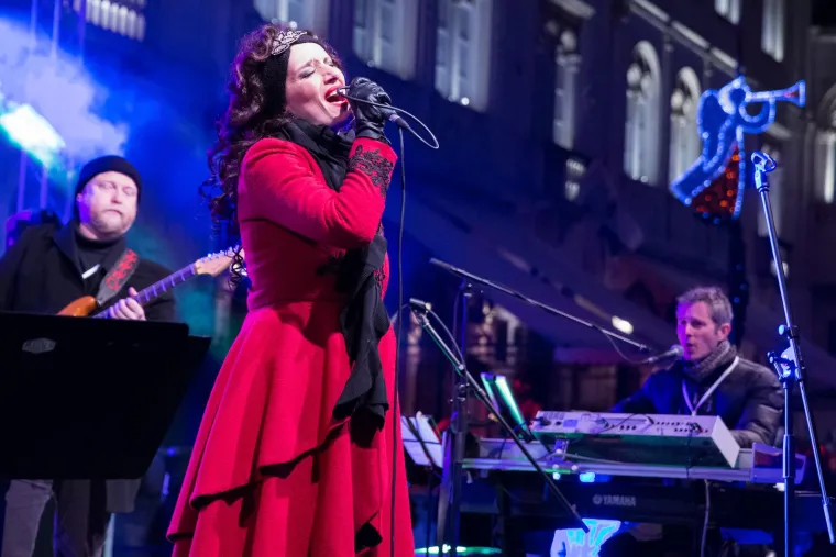 Ovako je Doris Dragović izgledala na početku karijere