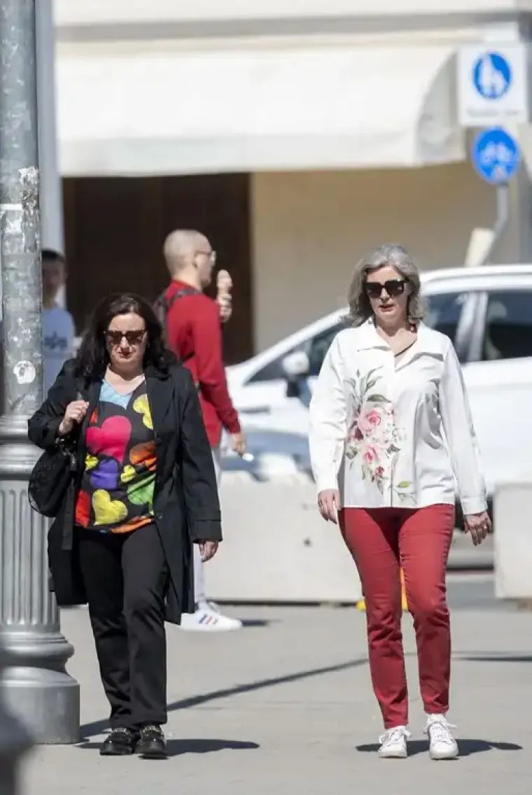 Karlovačka &scaron;pica poput modne piste: Prolaznica u kratkoj haljini sve zasjenila