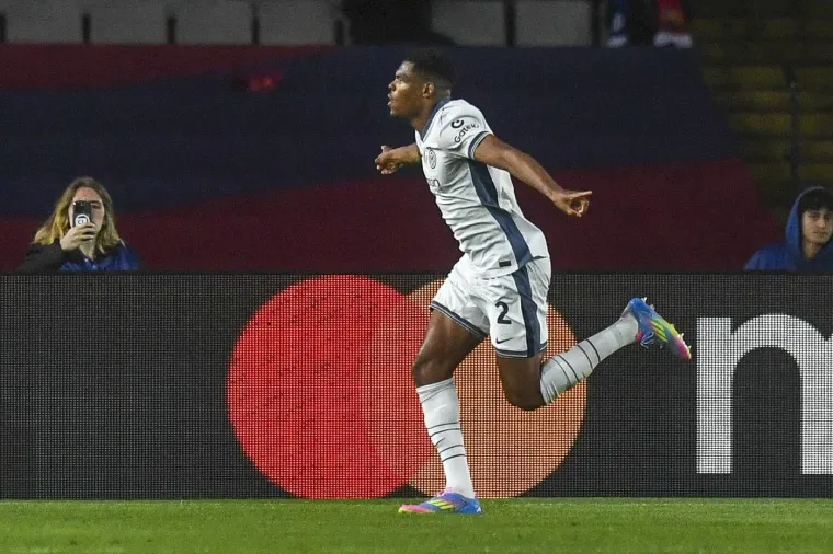 Denzel Dumfries bio je blizu hat-tricka protiv Barcelone, ali dva gola i asistencija pokazuju da je bio najbolji u redovima gostiju.