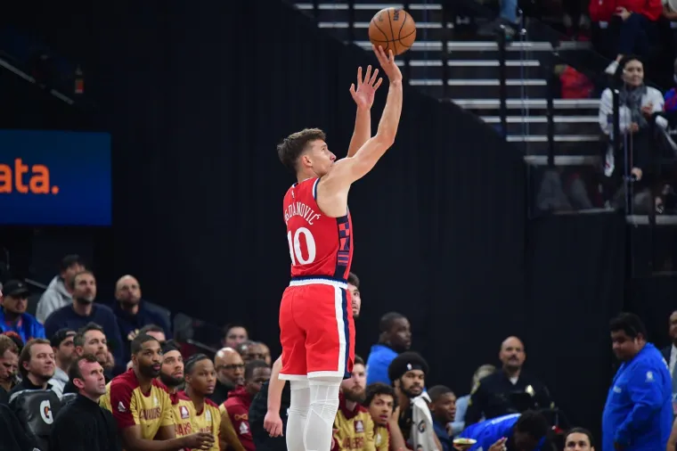 NBA zvijezda u vezi sa Sarom iz susjedstva! Jednu stvar ne želi da ljudi doznaju