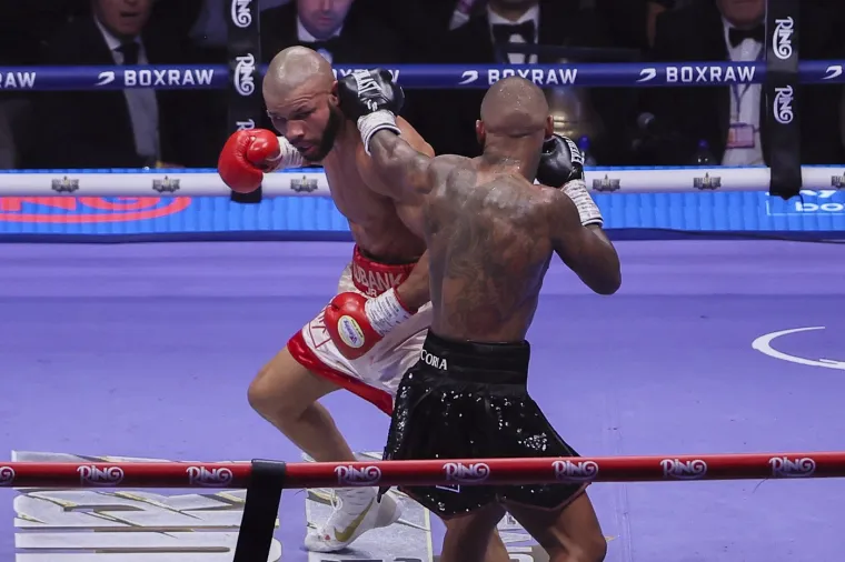 Kontroverzni meč umalo zavr&scaron;io tragično, pogledajte &scaron;to se događalo: 'Sin mi je skoro umro'