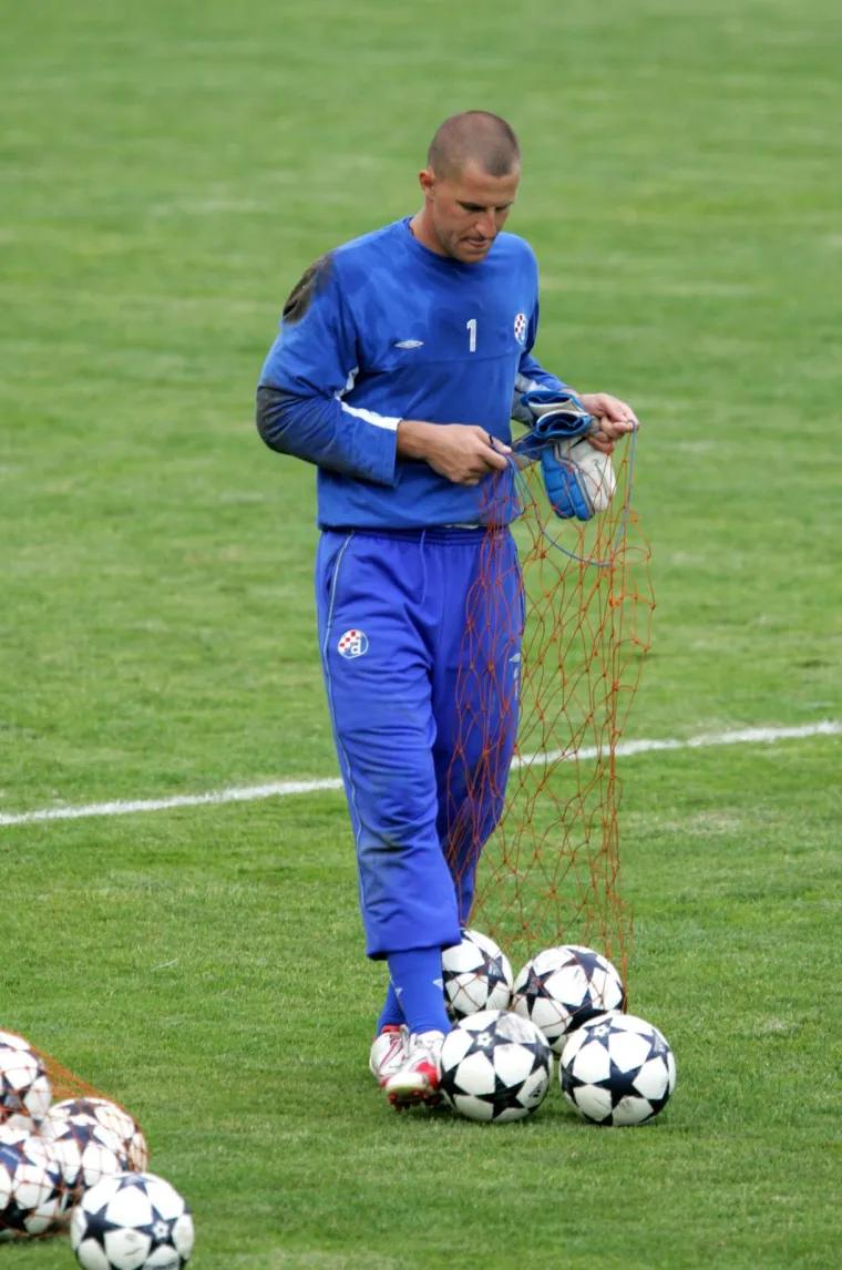 Na današnji dan, u 33. godini, prestalo je kucati srce vratara koji je bio miljenik navijača