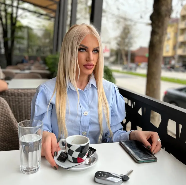 Hrvatska ima Petru Meštrić, a Srbija Maju Pavlović: Upoznajte najatraktivniju srpsku liječnicu