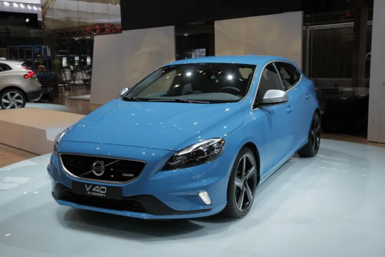 Volvo V40 R Design