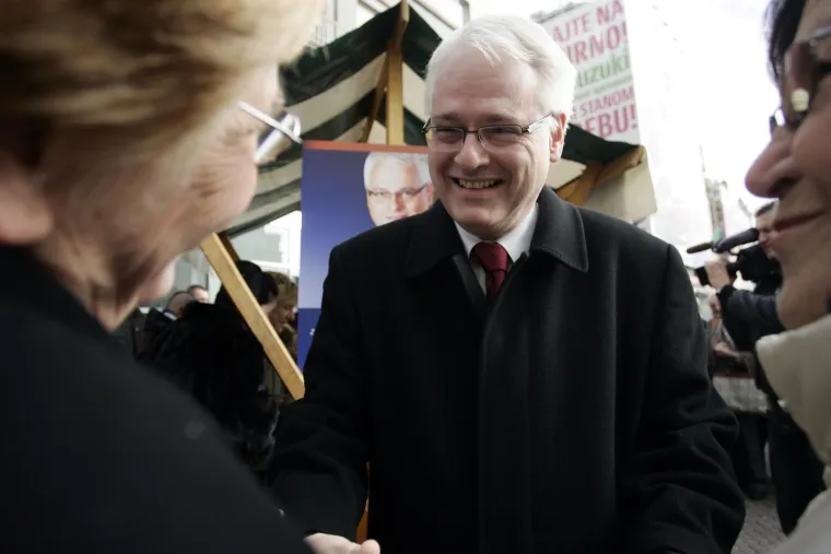 Za Predsjednika Republike izabran je u siječnju 2010. godine, dužnost je obnašao do veljače 2015. godine.
