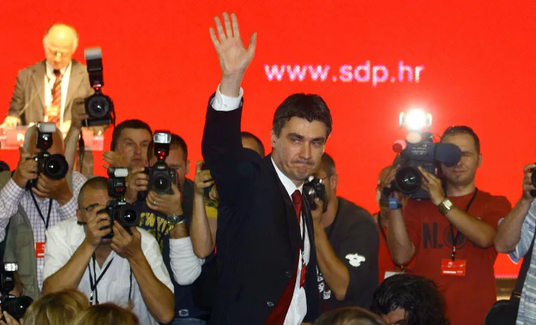 Milanović je peti predsjednik Republike Hrvatske, a ranije je bio i premijer - od pobjede na parlamentarnim izborima 2011. godine do 2015. godine. 