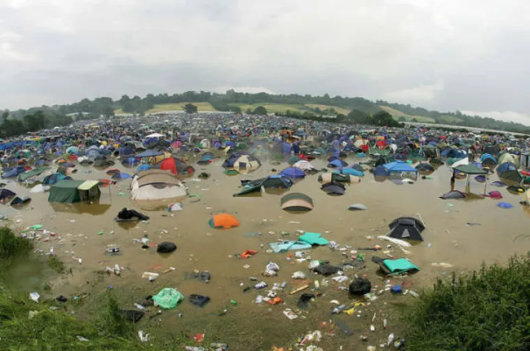 SVIĐAJU VAM SE RAZUZDANE FOTKE S ULTRE? Postoji i druga strana glazbenih festivala koju možda ne želite znati