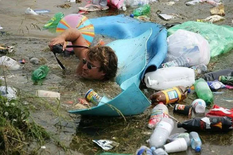 SVIĐAJU VAM SE RAZUZDANE FOTKE S ULTRE? Postoji i druga strana glazbenih festivala koju možda ne želite znati