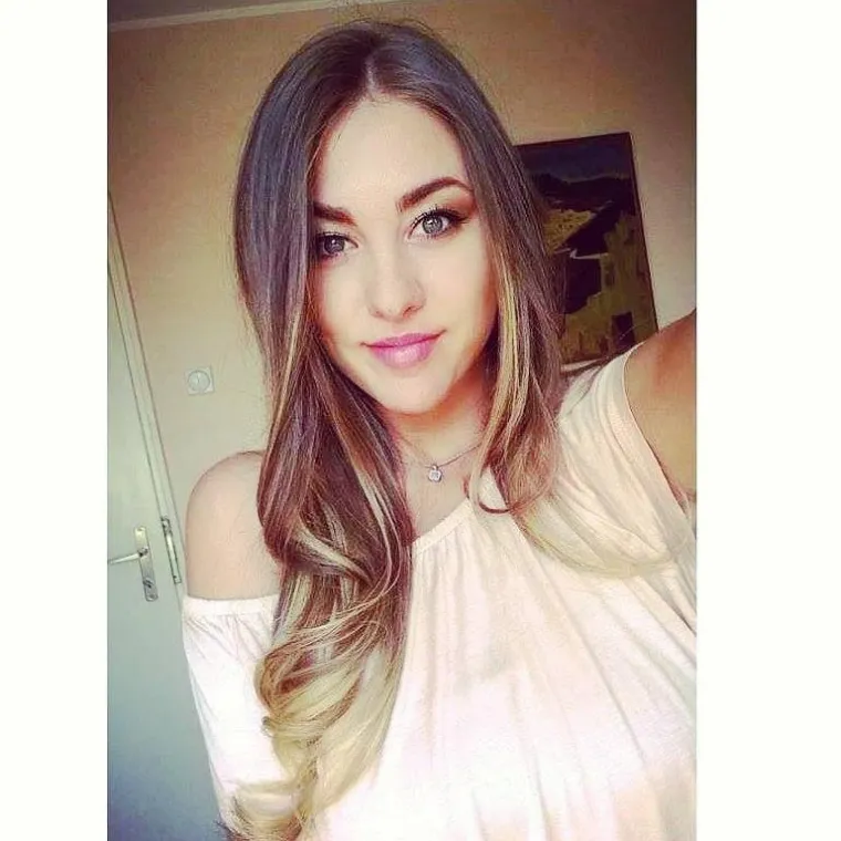 Danas, Aleksandra ima 29. godina i i dalje je mnogi prepoznaju kao djevojčicu s pakiranja Plazma keksa, što svjedoči o trajnom utjecaju njezinog dječjeg angažmana na popularnost ovog proizvoda. Aleksandra na društvenim mrežama koristi prezime Majstorović, zbog čega bi mogli zaključiti da je udana. 