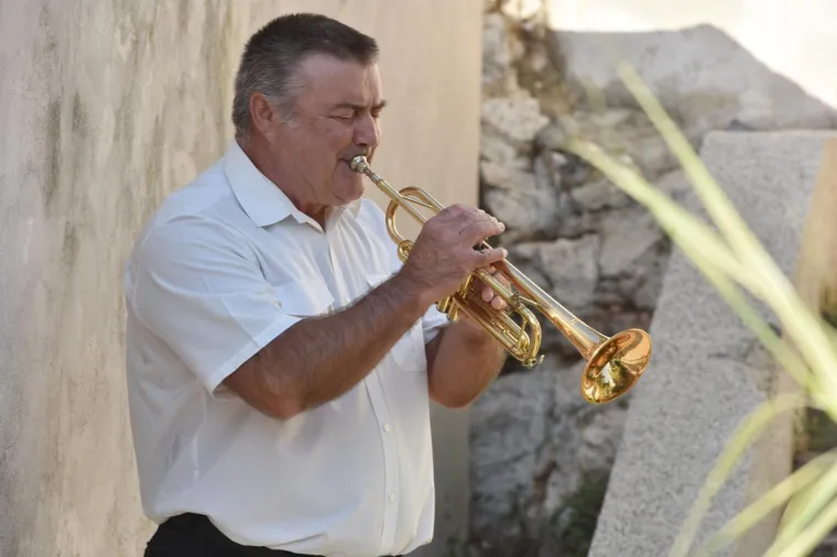 Najtužniji dan za hrvatske vatrogasce: Bolno sjećanje i odavanje počasti za 12 poginulih kolega na Kornatima