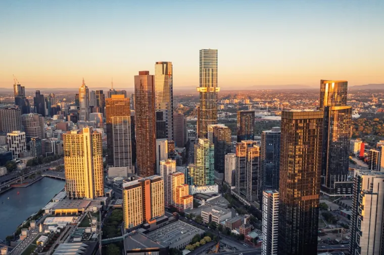 19. Australija: Australija zauzima 19. mjesto s GPI rezultatom 1536. Niska stopa kriminala čini je jednim od najsigurnijih odredišta na svijetu.