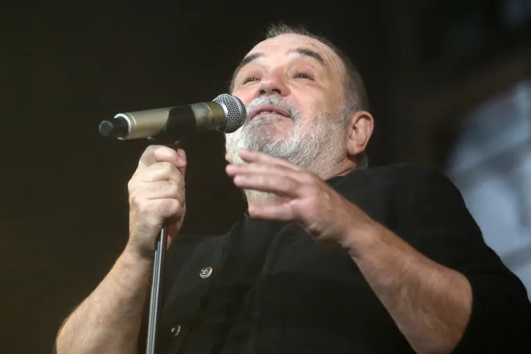 Balašević održao spektakularni koncert u Areni i oduševio zagrebačku publiku
