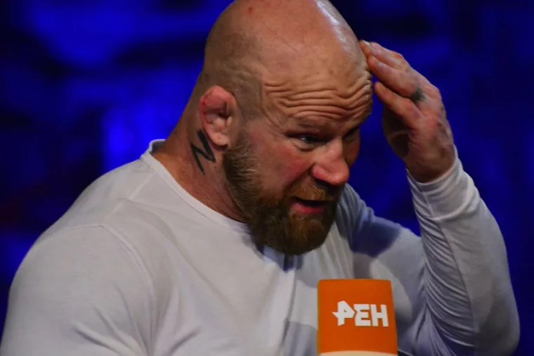 Istetovirani američki MMA borac Putinovo je tajno oružje, javnost šokirana: 'Ići ću u rat ako me pozovu. Želim da Rusija pobijedi, ne vraćam se u SAD'