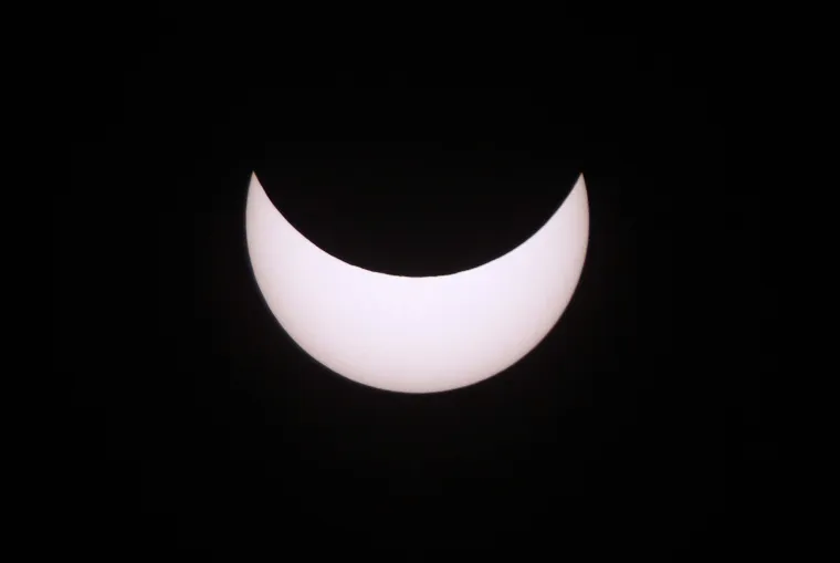 Nakon sedam godina na nebu iznad Hrvatske očekuje se spektakl! A evo i kada će Mjesec na 2 sata prekriti Sunce