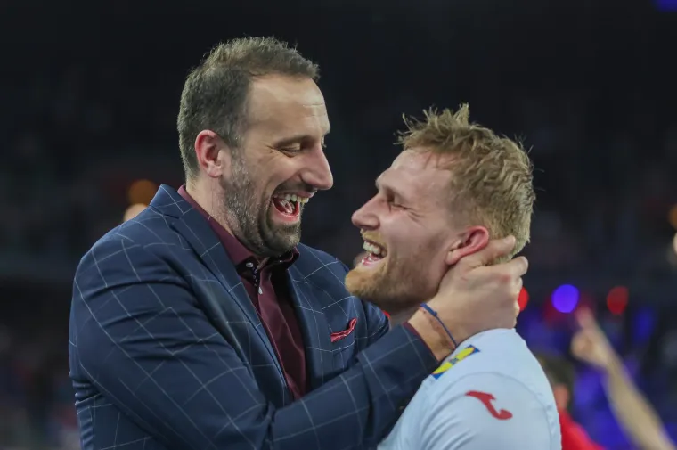Hrvatski rukometaši u suzama nakon Islanda: Pogledajte kome je Duvnjak odmah potrčao u zagrljaj