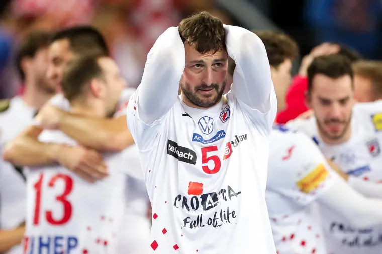 Delirij nakon gola u zadnjoj sekundi, suze na licima igrača, cijela Arena na nogama