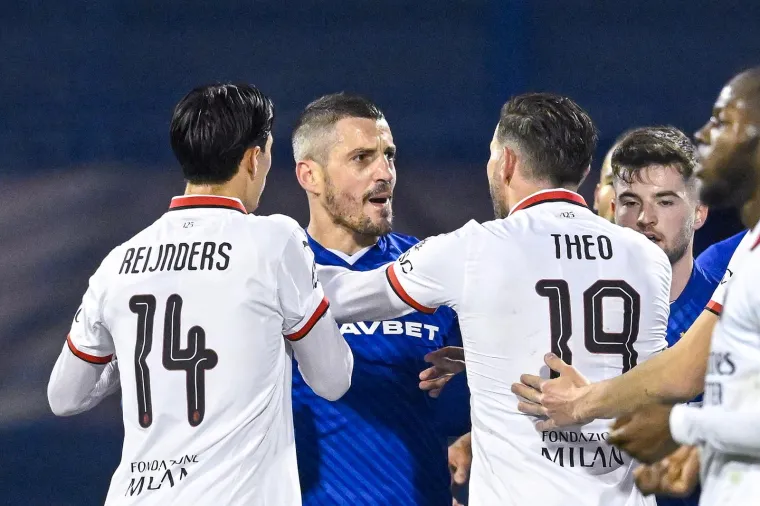 Ludnica na Maksimiru: Tu je Zlatan, a došao je i legendarni dinamovac kojega ne viđamo često