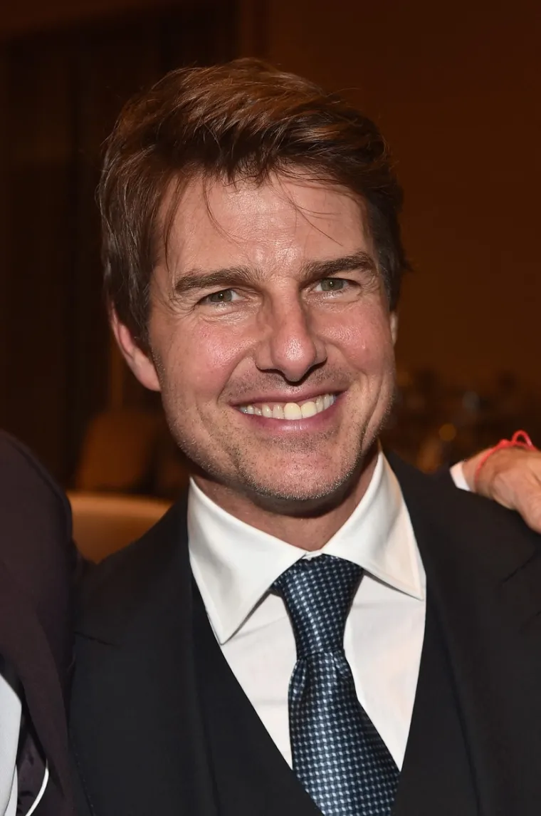 Scijentologija mu razorila brak, a lice 'sredile' operacije: Ovako se mijenjao Tom Cruise