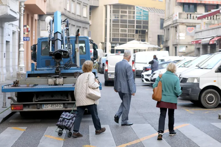 Ova ulica u centru Zagreba uskoro postaje pješačka zona. Pogledajte kakav je sada tamo kaos