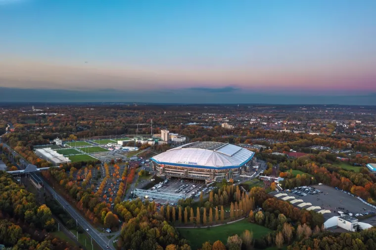 Upoznajte kultni europski stadion koji u utrobi krije 5 kilometara pivovoda