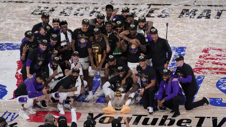 Davis i LeBron zajedno su osvojili NBA naslov 2020. godine, a James to ne bi uspio bez Daviseve pomoći.