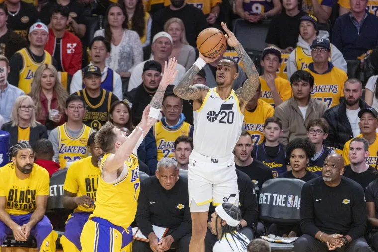 „Počinje nova era Los Angeles Lakersa. Protiv Utaha debitira Luka Dončić“, objavio je ESPN putem društvenih mreža.