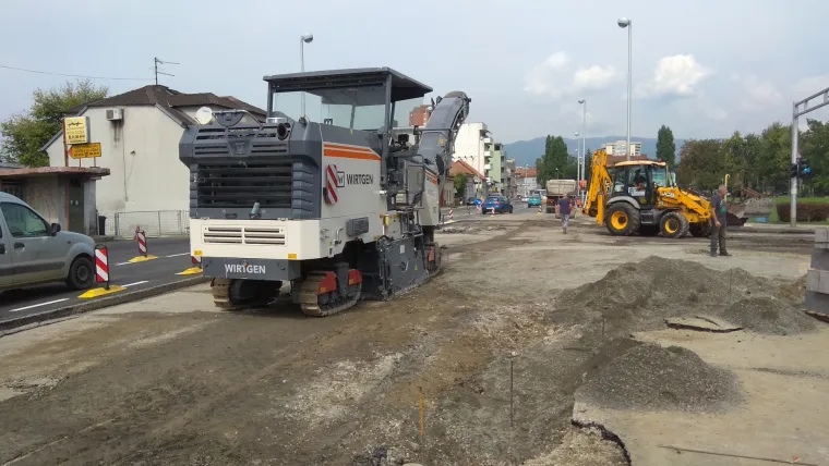 Puknuće cjevovoda je sanirano: Radovi na Selskoj i Krapinskoj cesti još traju