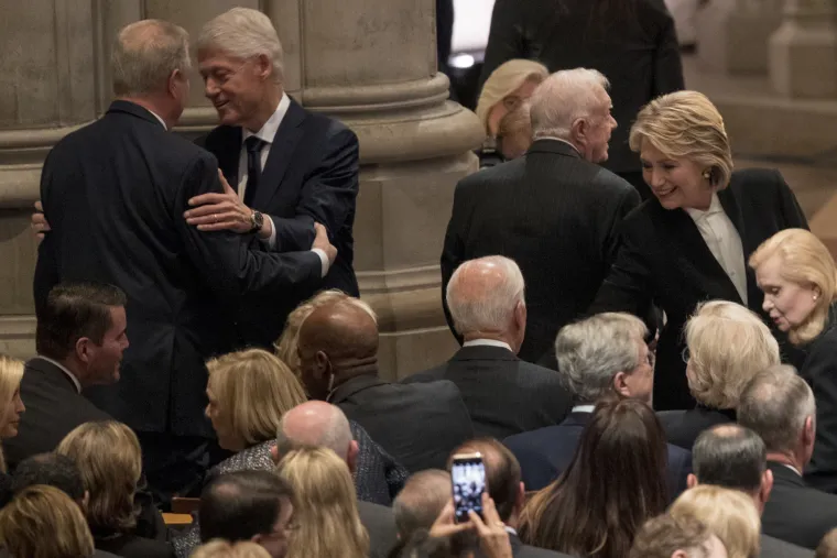 Amerika se oprašta od Georgea H. W. Busha: Na sprovodu Trump, Obama, obitelji Clinton i Carter