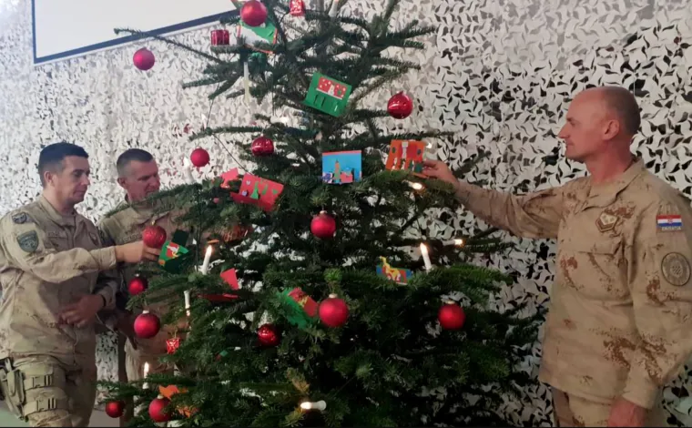 Kako su učenici iz Požege uljepšali Božić vojnicima u Afganistanu