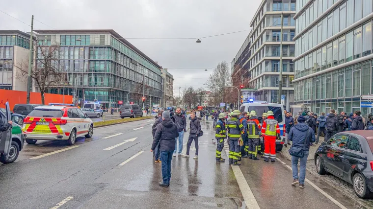 Dječja kolica, cipele i tuga u Münchenu: Prizori strave i užasa s mjesta gdje je muškarac pokosio ljude