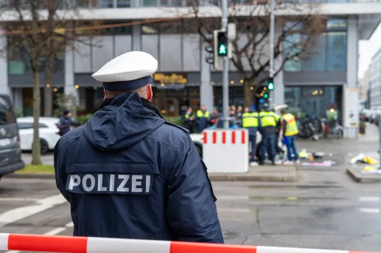 Dječja kolica, cipele i tuga u Münchenu: Prizori strave i užasa s mjesta gdje je muškarac pokosio ljude