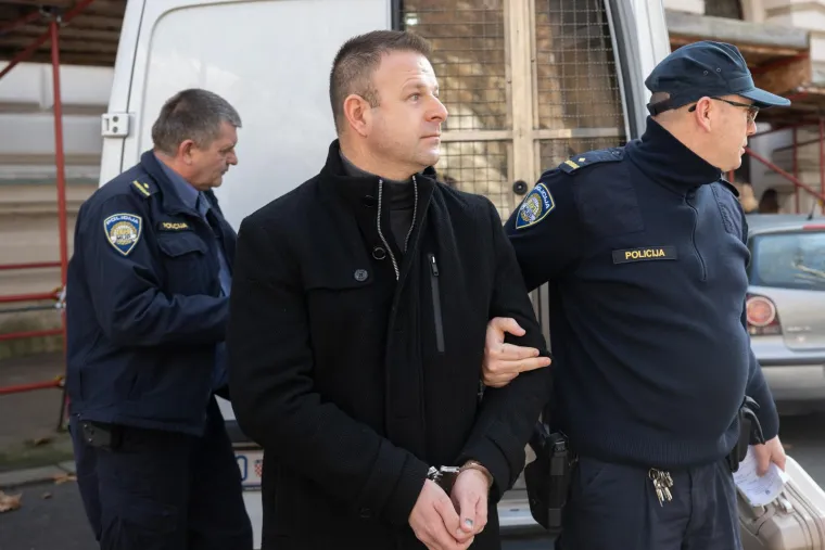 Privođenje sedemero osumnjičenih zbog nepropisnog odlaganja otpada