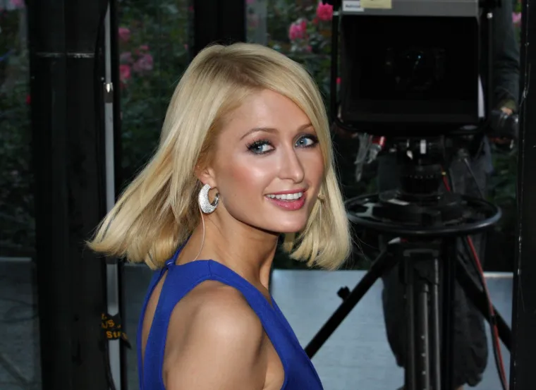 Ona je bila predvodnica starleta! Sjećate li se kako je Paris Hilton izgledala prije 20 godina?