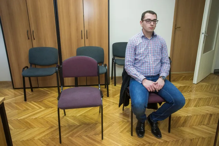Na ponovno suđenje bećarcu stigla i policajka koja ga je prijavila