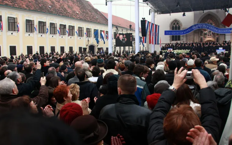 Nakon pobjede na predsjedničkim izborima održanima 27. prosinca 2009. i 10. siječnja 2010., Ivo Josipović je 18. veljače na Trgu sv. Marka svečano prisegnuo za trećeg hrvatskog predsjednika