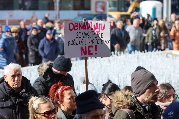 Baš 20. veljače izabran je za ovo okupljanje jer je to Svjetski dan socijalne pravednosti, a Hrvatska je po ustavnom uređenju, prema riječima organizatora - socijalna država. 