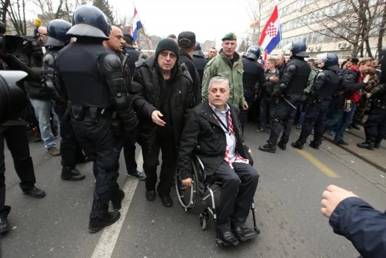 Branitelji organizirali skup podrške kao odgovor na prosvjed Occupy Croatie
