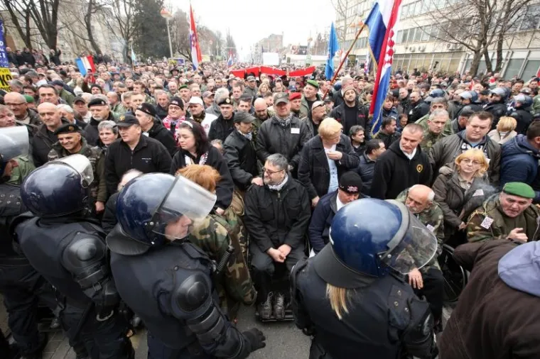 Branitelji organizirali skup podrške kao odgovor na prosvjed Occupy Croatie