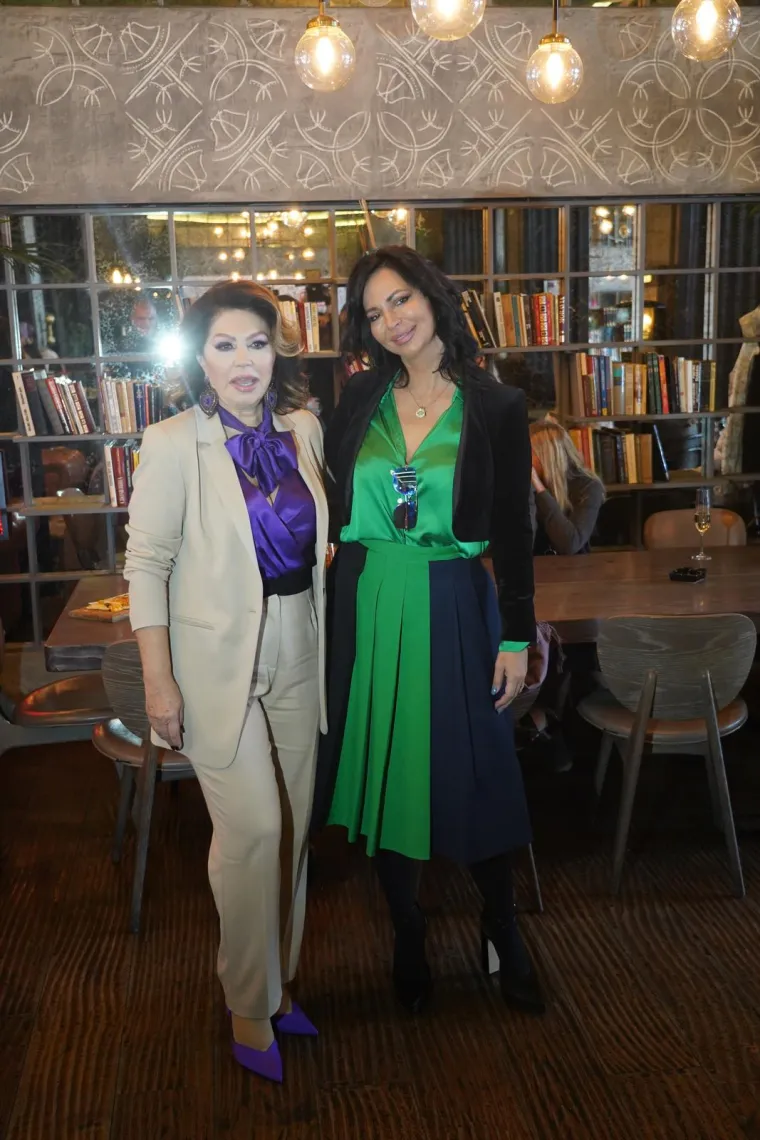 Neda Ukraden, Jelena Bilbija Minović