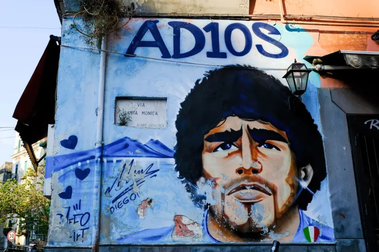 Kakva posveta najvećem: Pogledajte gigantski mural Diega Maradone koji su mu napravili Argentinci