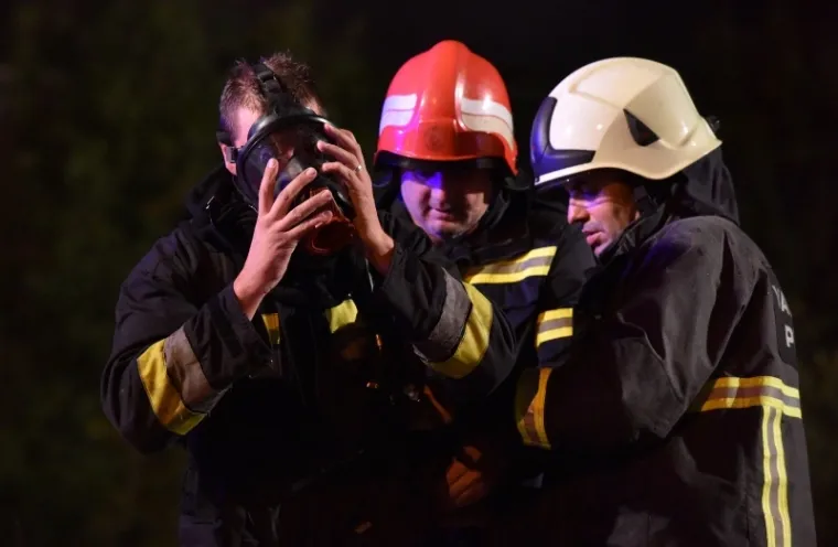 STRAVIČNI PRIZORI KOD PIROVCA: Kamion nestao u plamenu, u njemu poginuo vozač